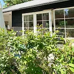 Classic Summer House 500 Meters From The Semesterbostad