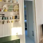 Classic Summer House 500 Meters From The Semesterbostad