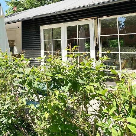 Classic Summer House 500 Meters From The Feriehus