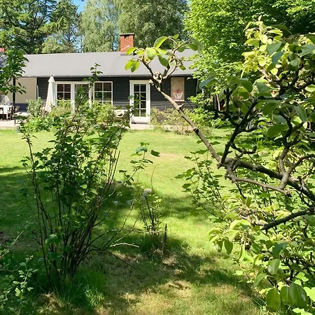 Feriehus Classic Summer House 500 Meters From The Gilleleje