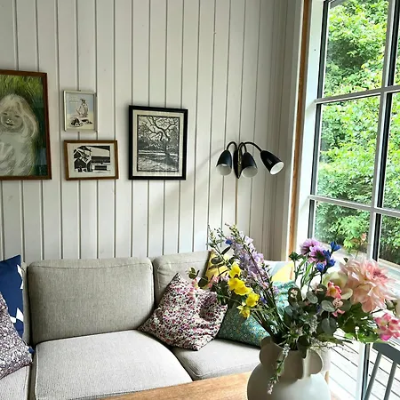 Classic Summer House 500 Meters From The